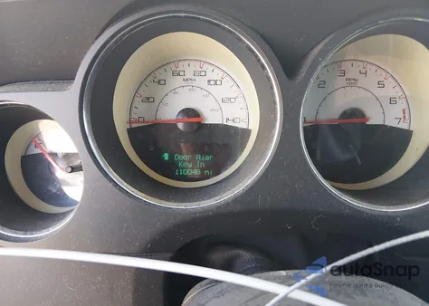 2014 Dodge Challenger Sxt z USA, uszkodzony, nr VIN 2C3CDYAG8EH208355